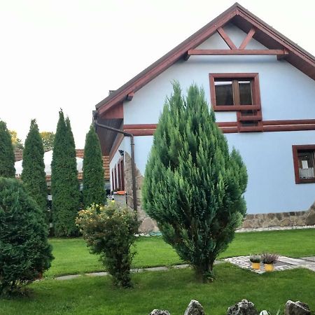 Penzion Saty Liptovske Sliace Екстериор снимка