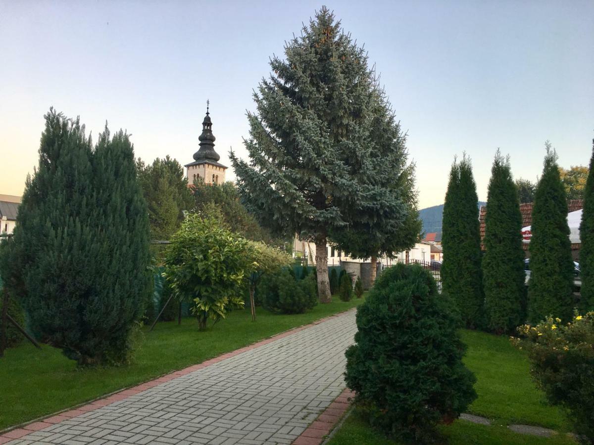 Penzion Saty Liptovske Sliace Екстериор снимка
